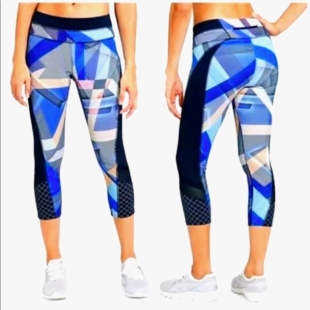 Athleta Electric Geo Sonar Capri Leggings M